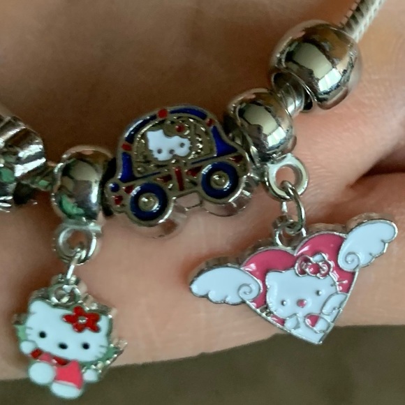 Pandora Pave Heart Claps Bracelet w/ 9 NEW Sanrio Hello Kitty Theme Charms - Picture 9 of 17